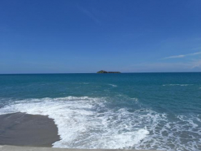Togo B&B Farallon